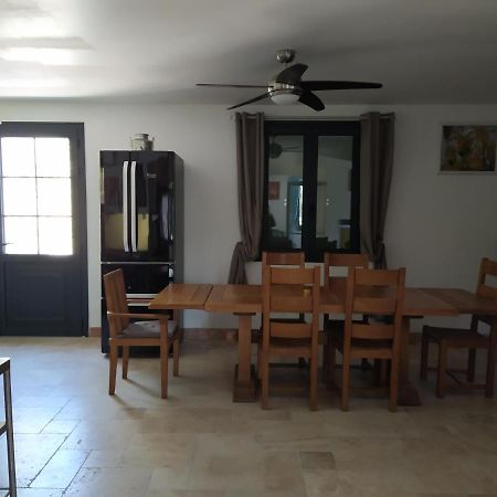 Grand Appartement En Face Du Village Moustiers-Sainte-Marie Kültér fotó